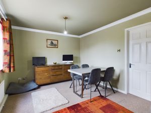 Dining Room- click for photo gallery